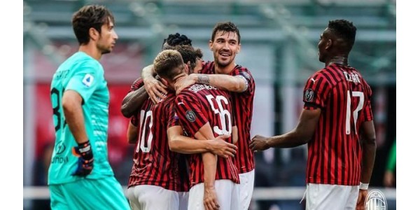 Il Milan diventa l'unica squadra imbattuta nel campionato di calcio in questa stagione